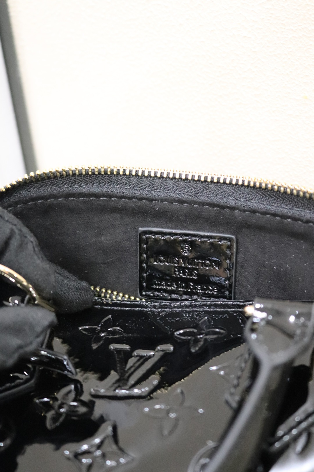 ルイ・ヴィトン アルマBB 漆皮ベイビーバッグ