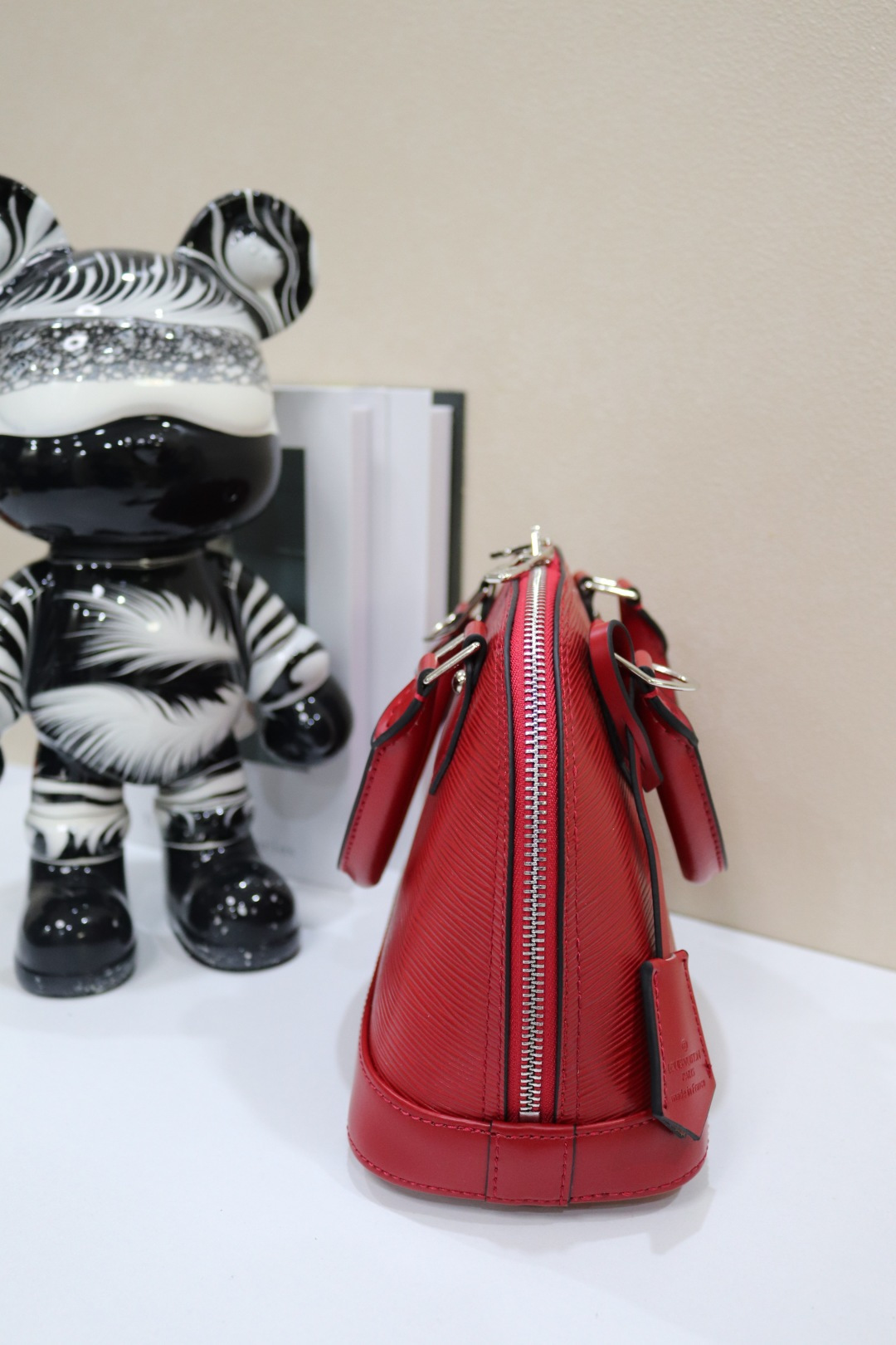 ルイ・ヴィトン 水波纹贝壳包 Alma BB