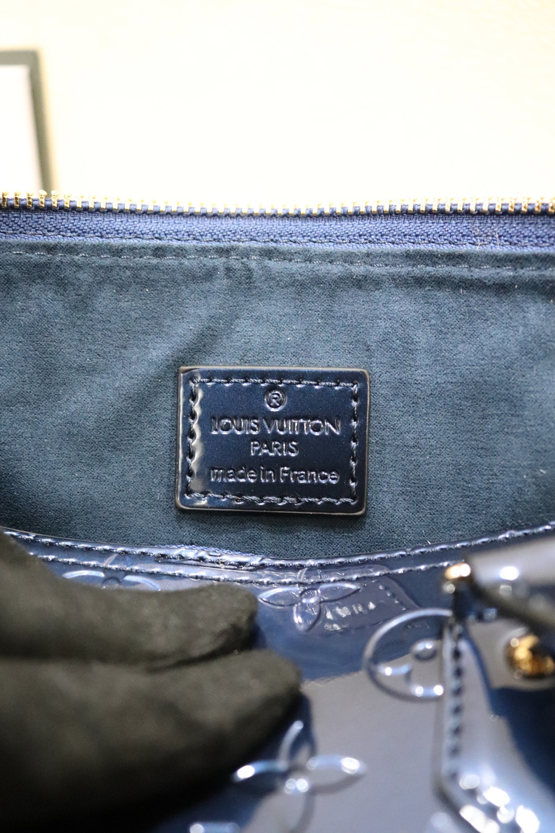 ルイ・ヴィトン アルマ BB 漆皮圧花ベッカバッグ