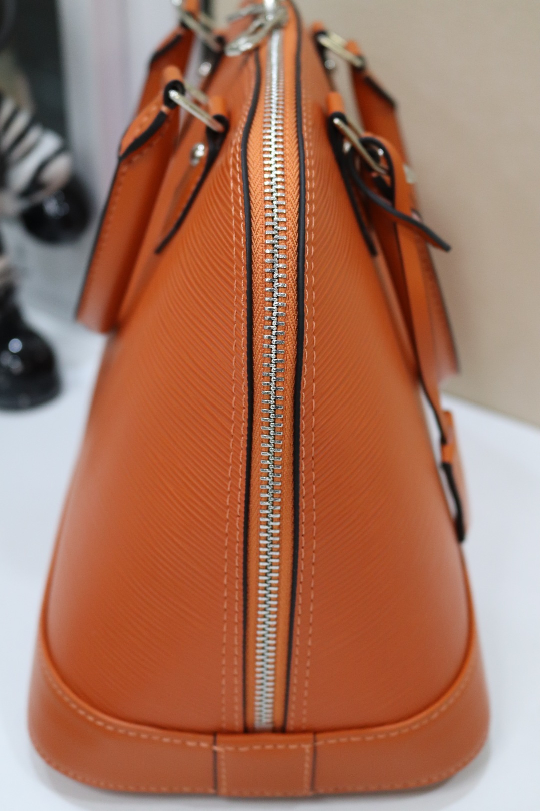 ルイ・ヴィトン M91606 水波纹贝壳包 Alma BB