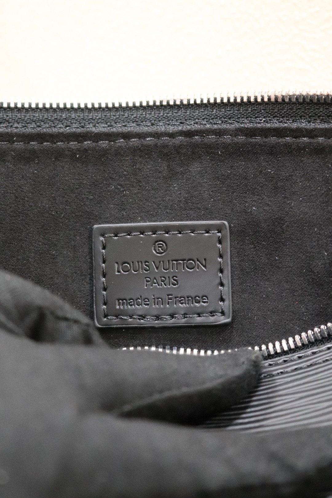 ルイ・ヴィトン Alma BB 水波纹贝壳包