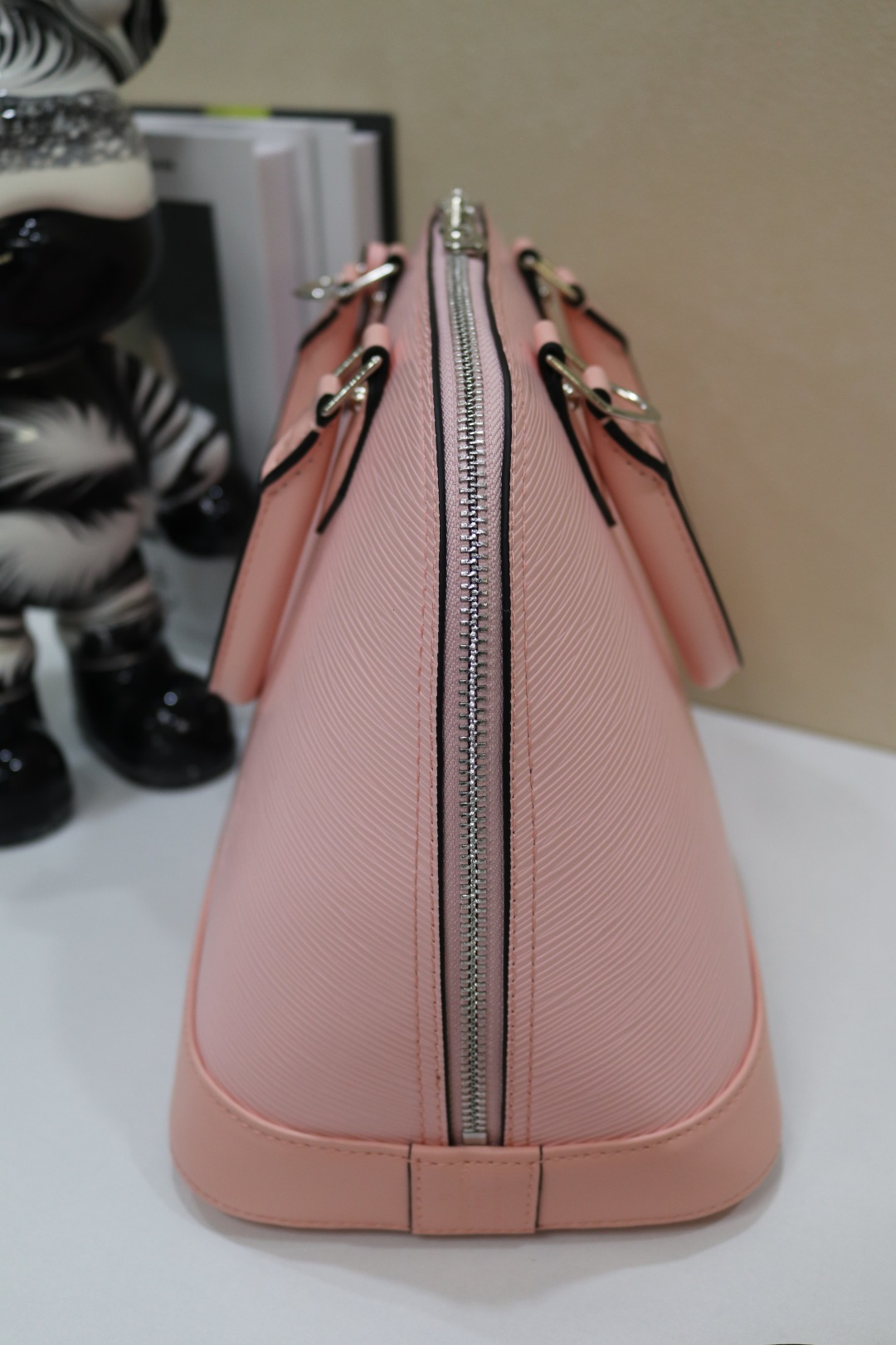 Louis Vuitton Alma BB 水波纹贝壳包