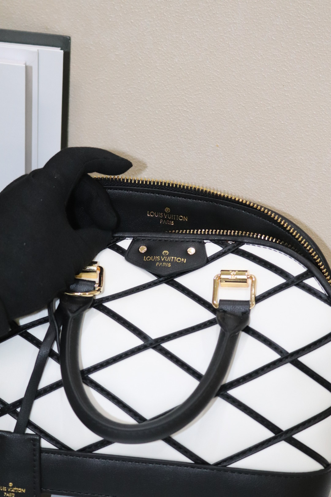 ルイ・ヴィトン アルマ BB ショルダーバッグ