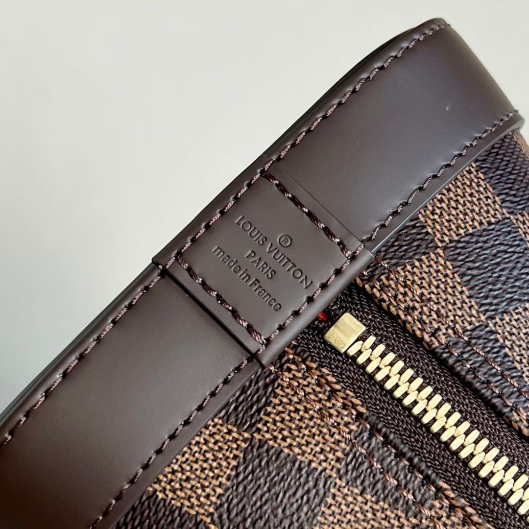 ルイ・ヴィトン アルマBB ベイグシェルバッグ