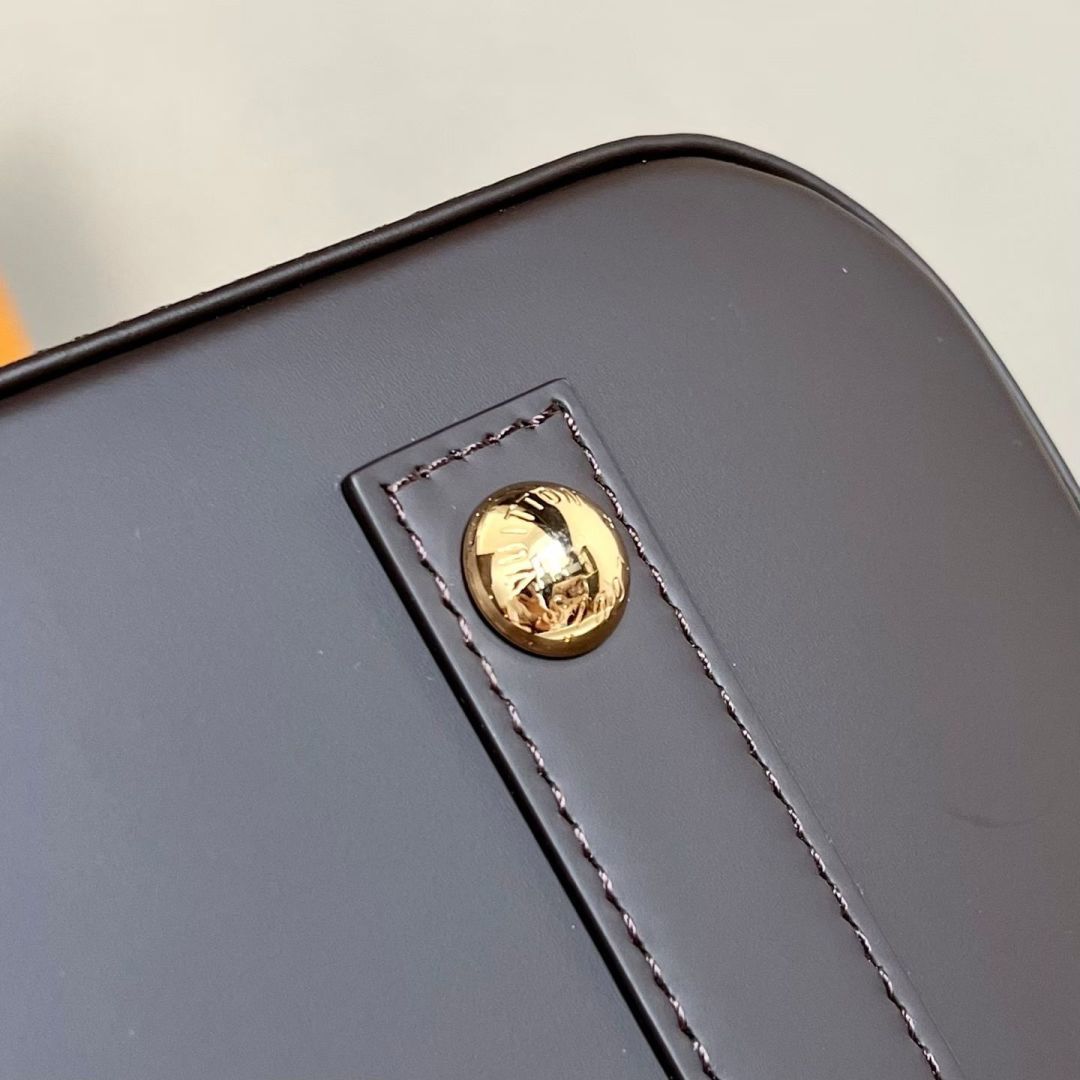 ルイ・ヴィトン アルマBB ベイグシェルバッグ