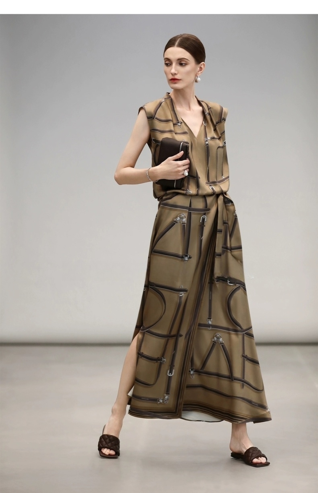 High-Quality Women’s Suit Support and Packing Services for H’s Fashion Exchange - 图片 4
