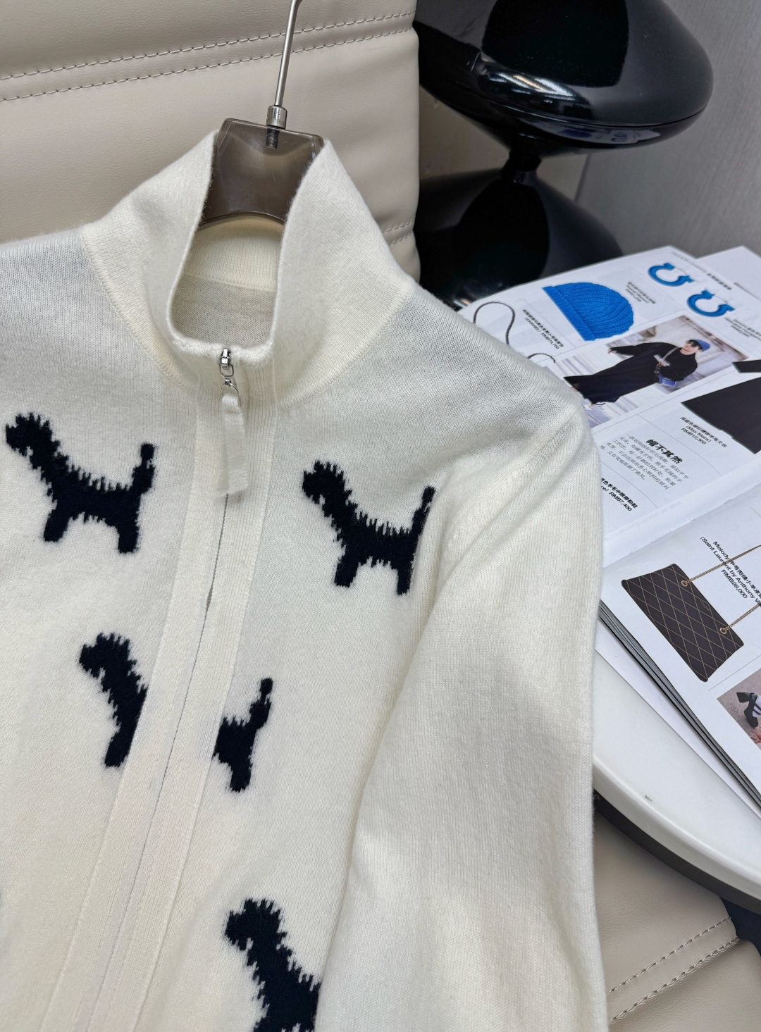 Retro Chic Wool Blend Set with Custom Zipper Design - Soft & Comfortable 8 cmp i1759664490515 9474 0 6