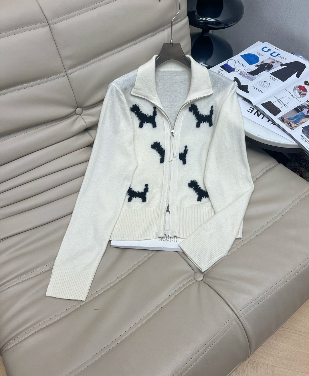 Retro Chic Wool Blend Set with Custom Zipper Design - Soft & Comfortable 4 cmp i1759664499921 8308 0 2