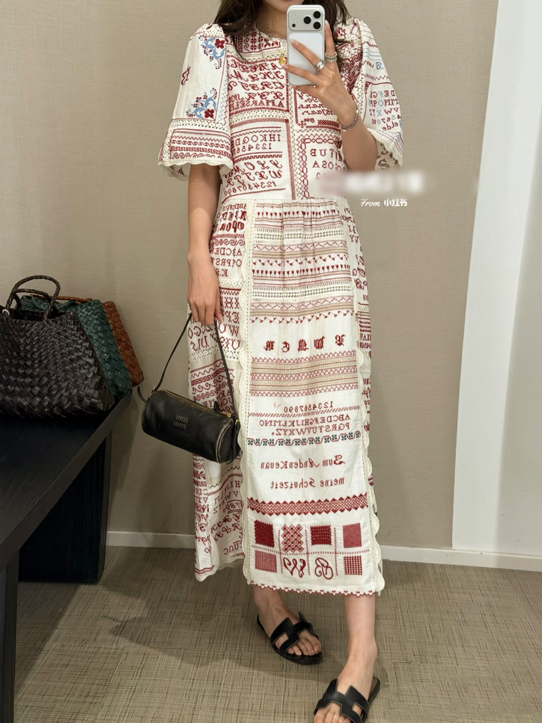 NO:729075,,,19860909,,,Women's clothing