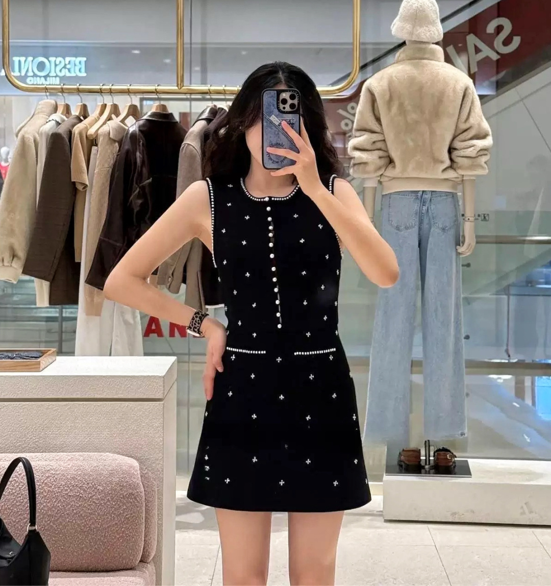 NO:730168,Tops, skirts, skirts,19860909上衣 半裙,,skirts,,Women's clothing