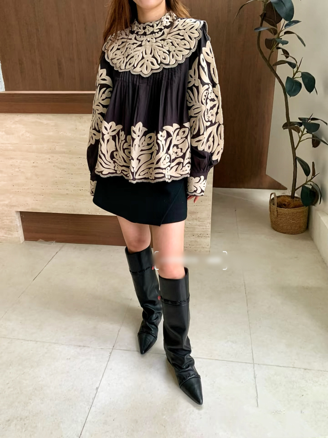 NO:730157,,,19860909,,,Women's clothing