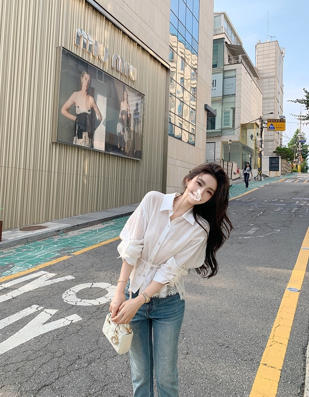 NO:733099,,,19860909,,,Women's clothing