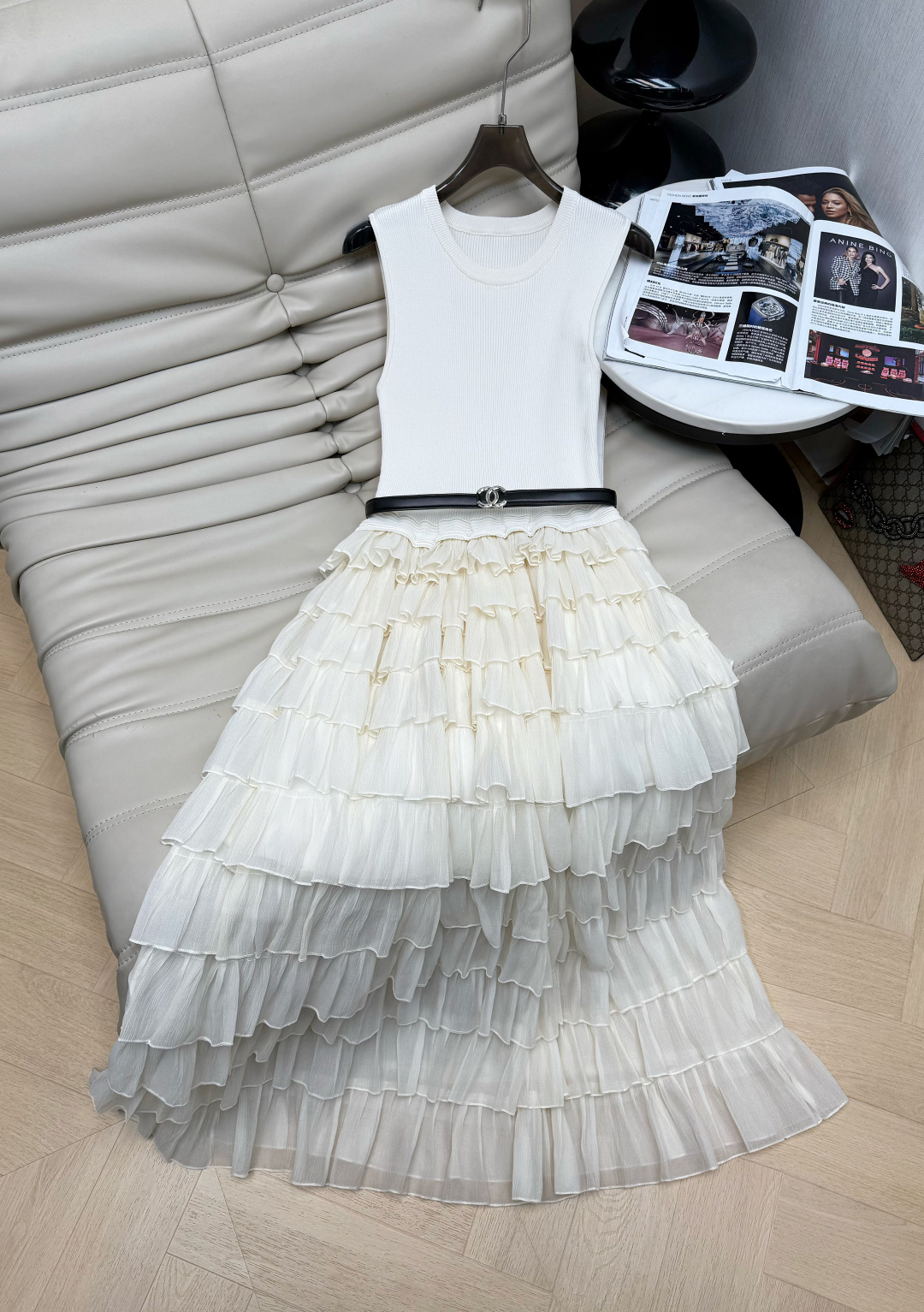 NO:798643,Hepburn-style high-waisted puffy long skirt. Gentle style A-line version. Ballet cake skirt design. It reduces age and super covers the flesh. SML M,,skirts,19860909赫本风气质高腰蓬蓬长裙 温柔风A字版 芭蕾蛋糕裙摆设计 减龄又超级遮肉 SML M,,skirts,,Women's clothing