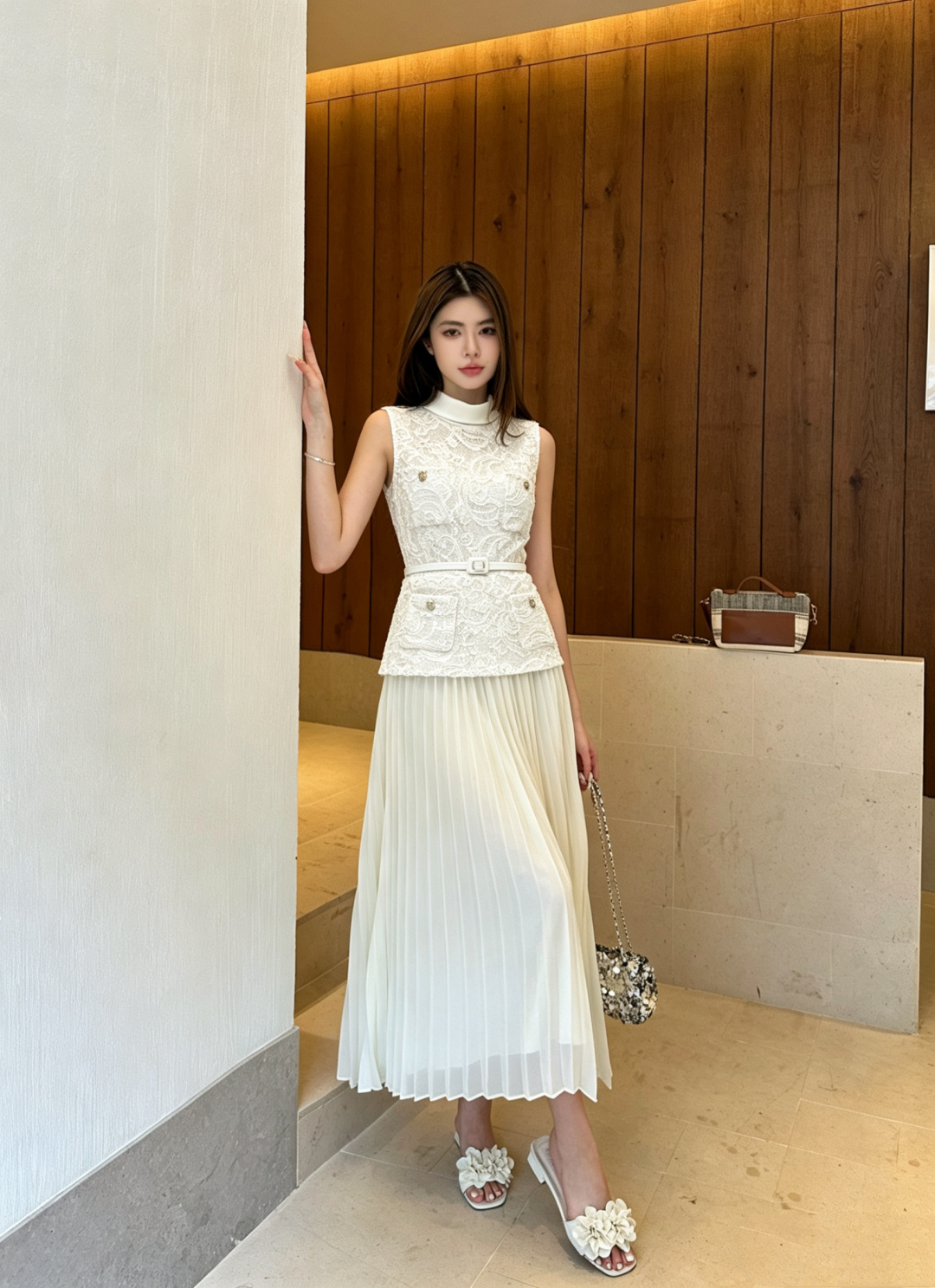 NO:803213,,,19860909,,,Women's clothing