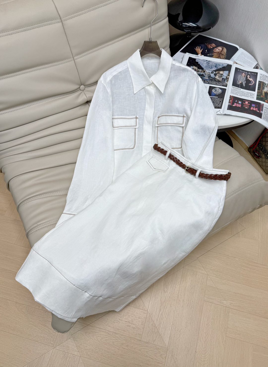 NO:805738,Top, Skirt, 26Ss new shirt, high-waisted skirt, simple design + brown hand-woven belt, modified waistline, super slimming!  The mid-length skirt has a back slit design, making it easier to move and a little more discreet. The pure linen fabric is light and breathable, super comfortable to wear in spring and summer. White is versatile and can be easily used for commuting, leisure, and vacation ~ a must-have for summer SML,,skirts,19860909上衣 半裙 26Ss新款衬衣高腰半身裙简约设计+棕色手工编织腰带,修饰腰线超显瘦！裙长中长款后开叉设计,活动更方便还带点小心机.纯亚麻面料轻薄透气,春夏穿超舒服,白色百搭,通勤、休闲、度假都能轻松驾驭～夏日必备 SML,,skirts,,Women's clothing