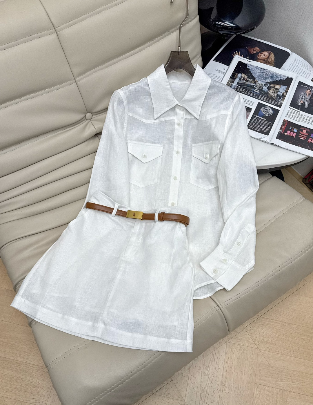 NO:806362,Shirt Skirt NEW 26PF New Pocket Linen Shirt Belt Skirt The shirt is versatile and has a lazy and casual high-end feel ~ a good natural linen shirt is an air conditioner for walking. The skirt comes with safety pants. The high-waisted version makes you look slimmer and taller. Two-color SmL, skirts are recommended.19860909衬衣 半裙NEW 26PF新款口袋亚麻衬衣腰带半裙 衬衣百搭而且自带一种慵懒随性的高级感~一件好的天然亚麻衬衣就是行走的空调 半裙自带安全裤 高腰版型显瘦显高 推荐两色SmL,,skirts,,Women's clothing
