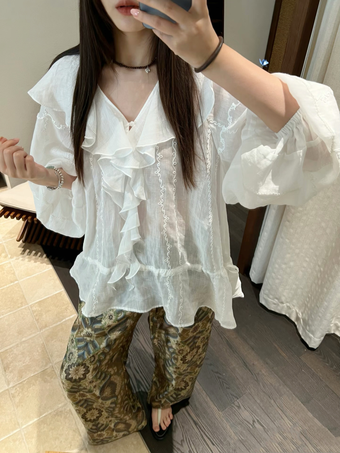 NO:807398,,,19860909,,,Women's clothing