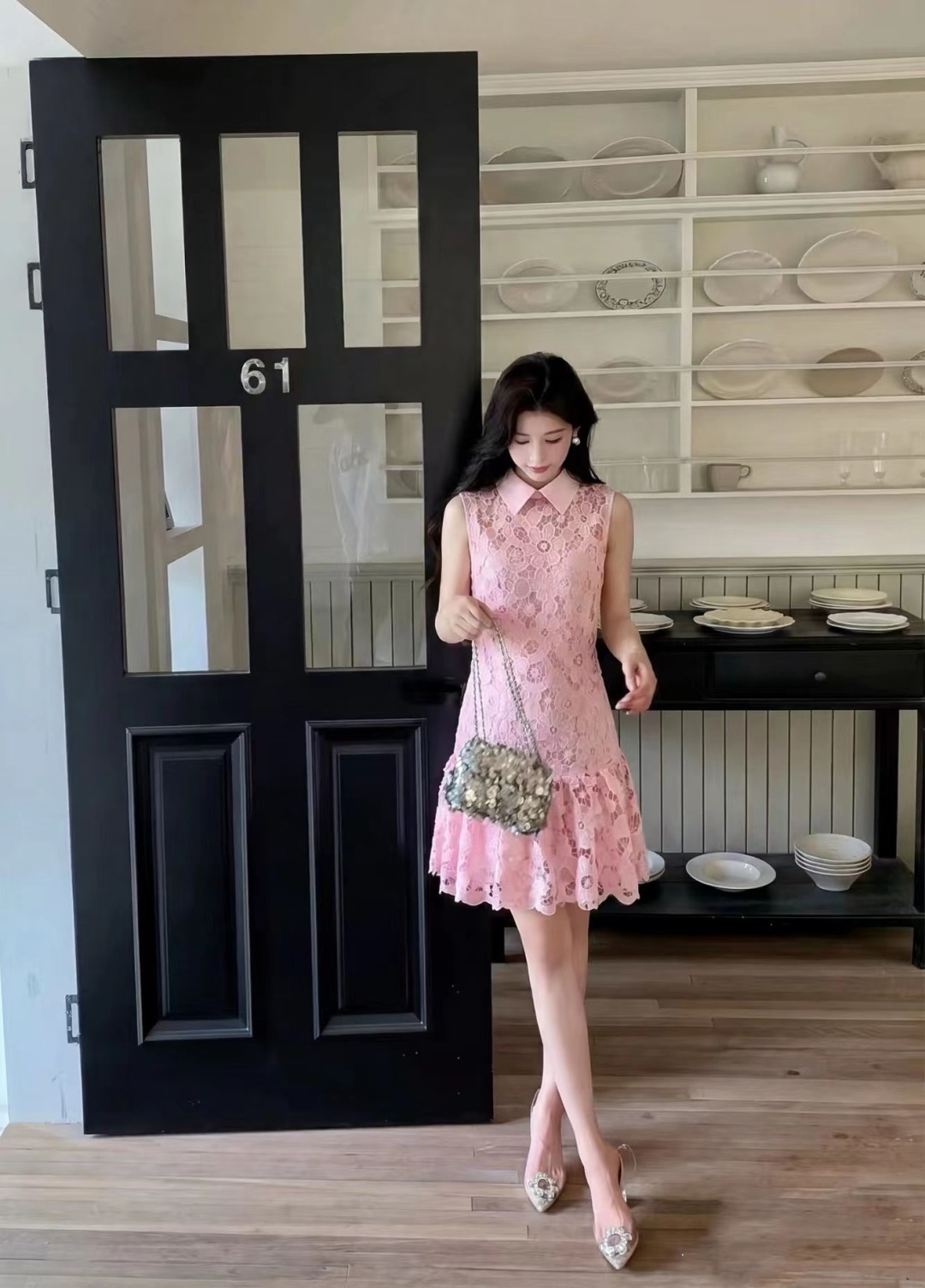 NO:822301,,,19860909,,,Women's clothing