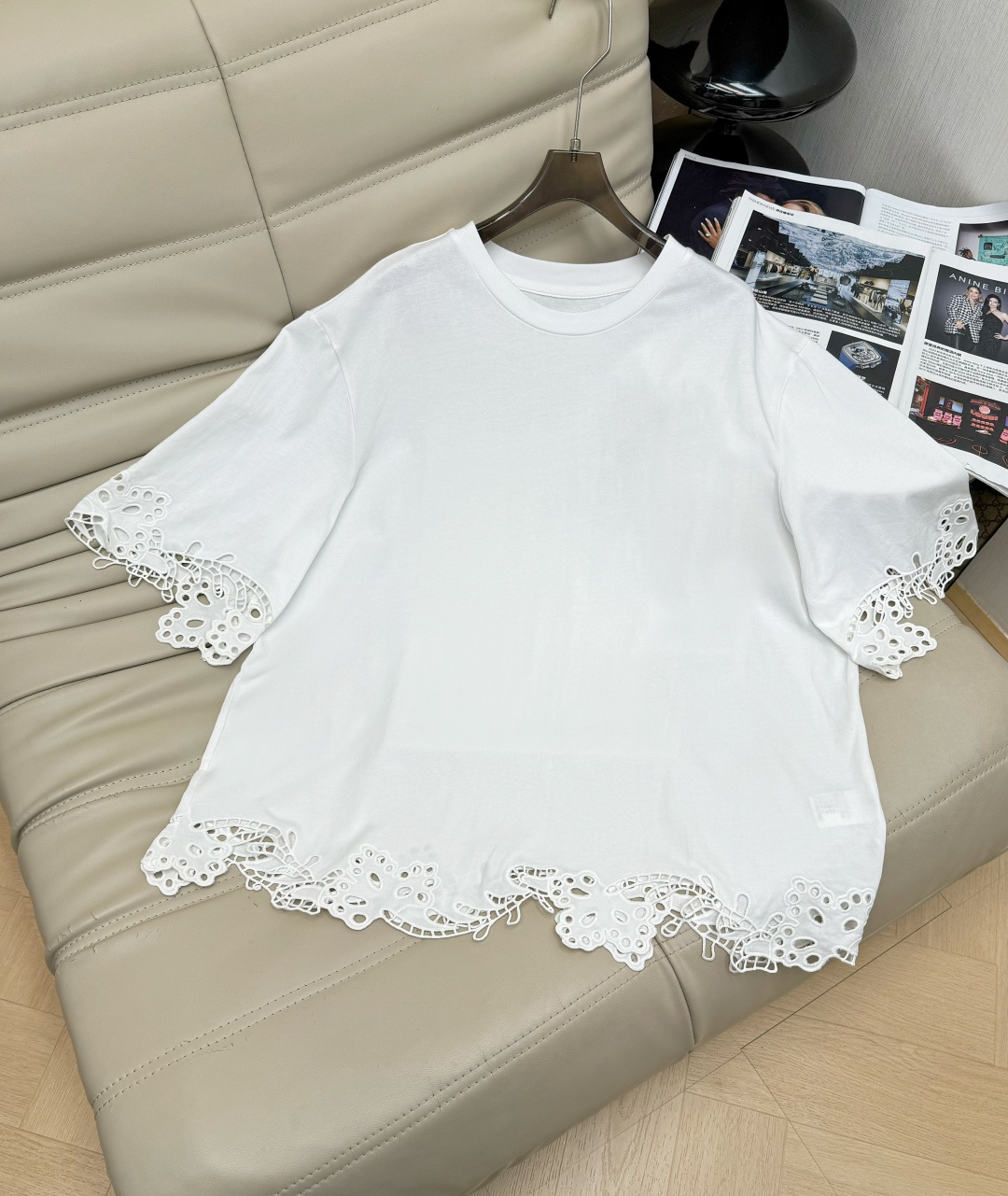 NO:889882,26SS 100% cotton hollow T-shirt is skin-friendly and breathable, super comfortable to wear in summer!  The hollow embroidered lace on the hem and cuffs is full of French romance. The loose fit accommodates all body shapes and is versatile when worn alone or layered. It looks great with jeans, skirts, and wide-leg pants. It is a must-have and practical item for your summer wardrobe!  34-36-38,,skirts,jeans,1986090926SS 百分百纯棉镂空T 亲肤透气,夏天穿超舒服！下摆和袖口的镂空刺绣花边,法式浪漫感满满 宽松版型 包容各种身材,单穿或内搭都很百搭.搭配牛仔裤、半裙、阔腿裤都好看 是夏季衣橱必备实用单品！ 34-36-38,,skirts,jeans,,Women's clothing