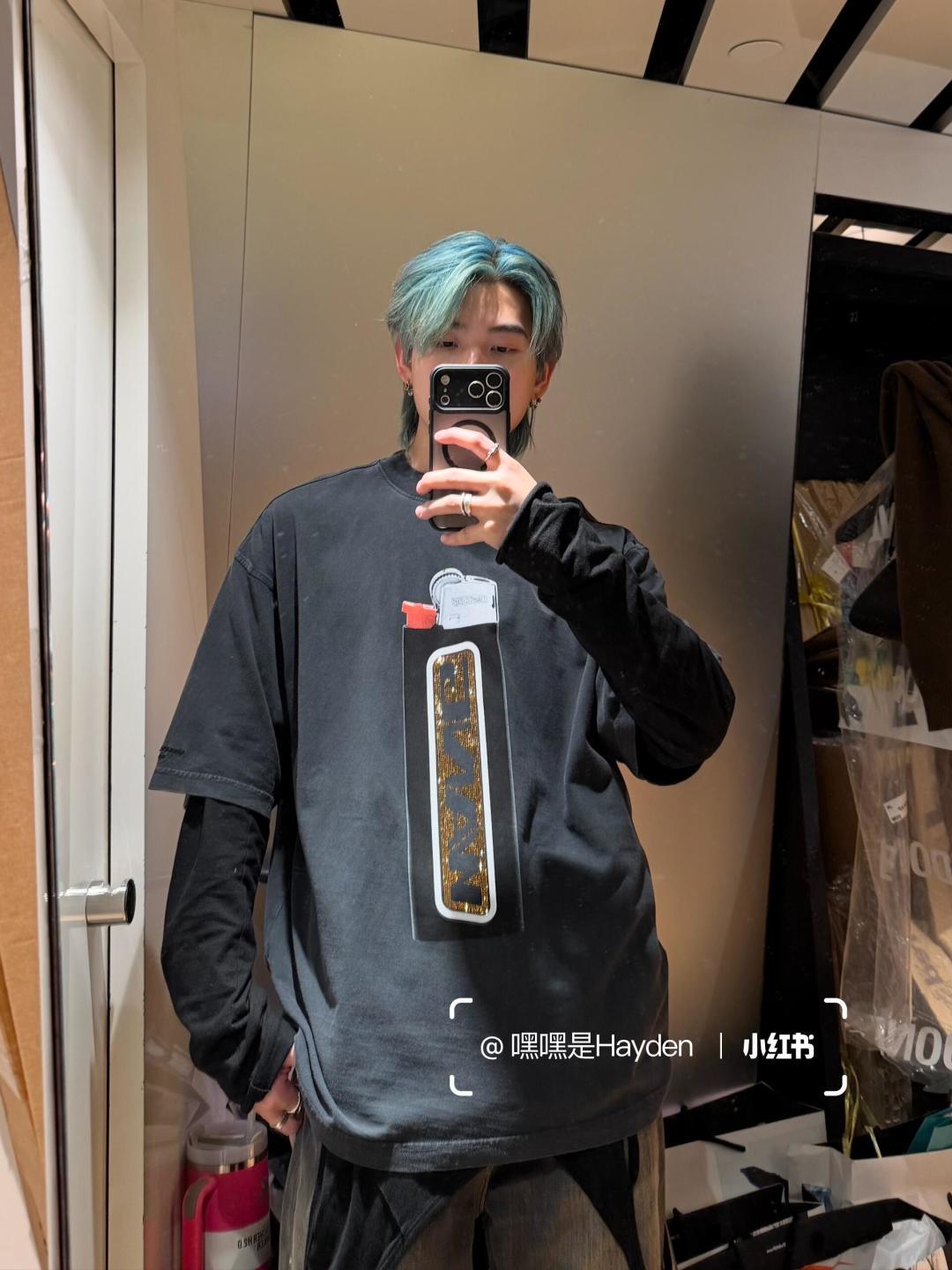 Alternative view of T-Shirt 10228