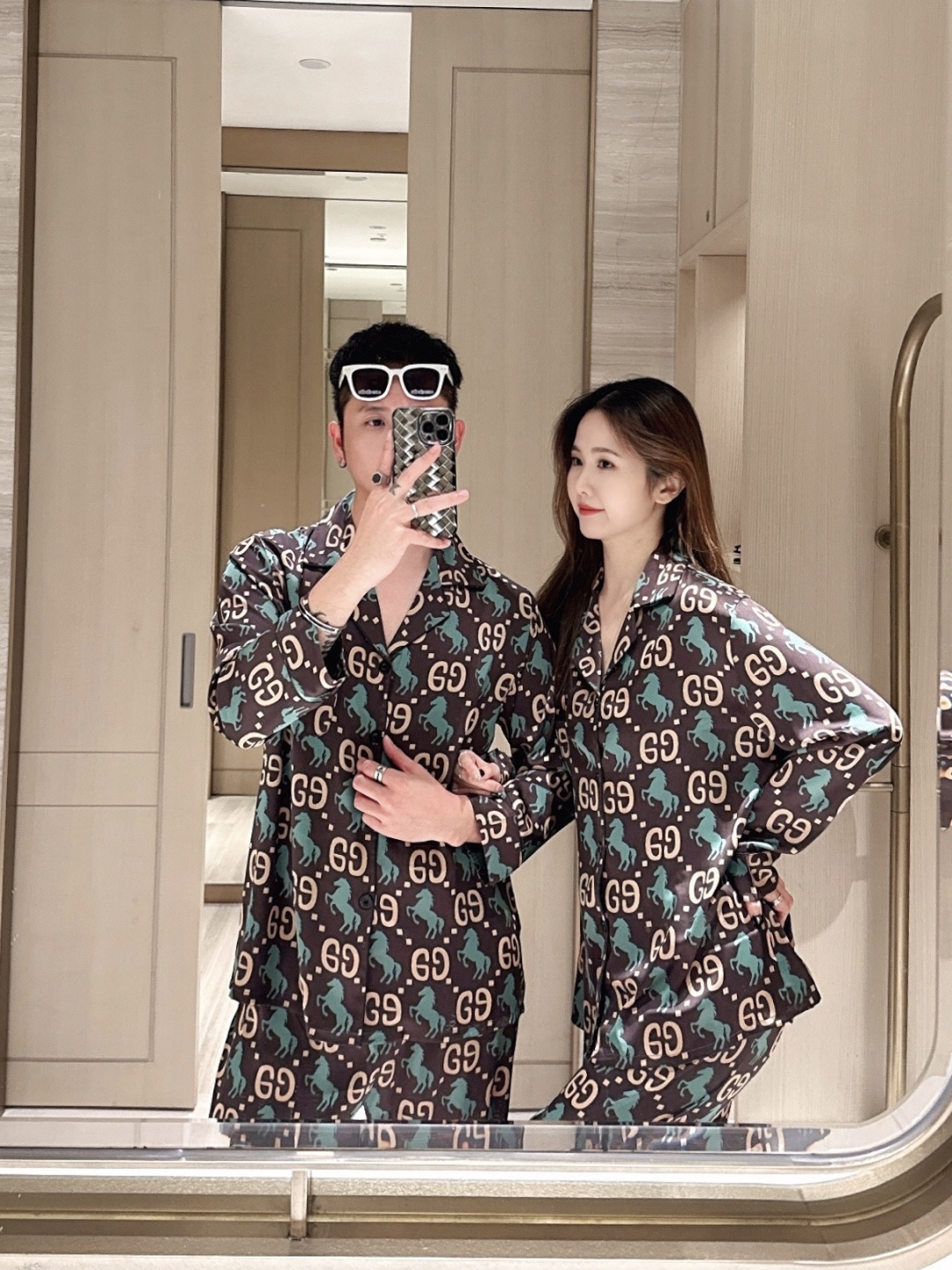 派家原创 新款上新🆕 GUGGI古家长袖长裤 男女情侣款套装 高端家居服套装，男女同款，采用高定韩国丝