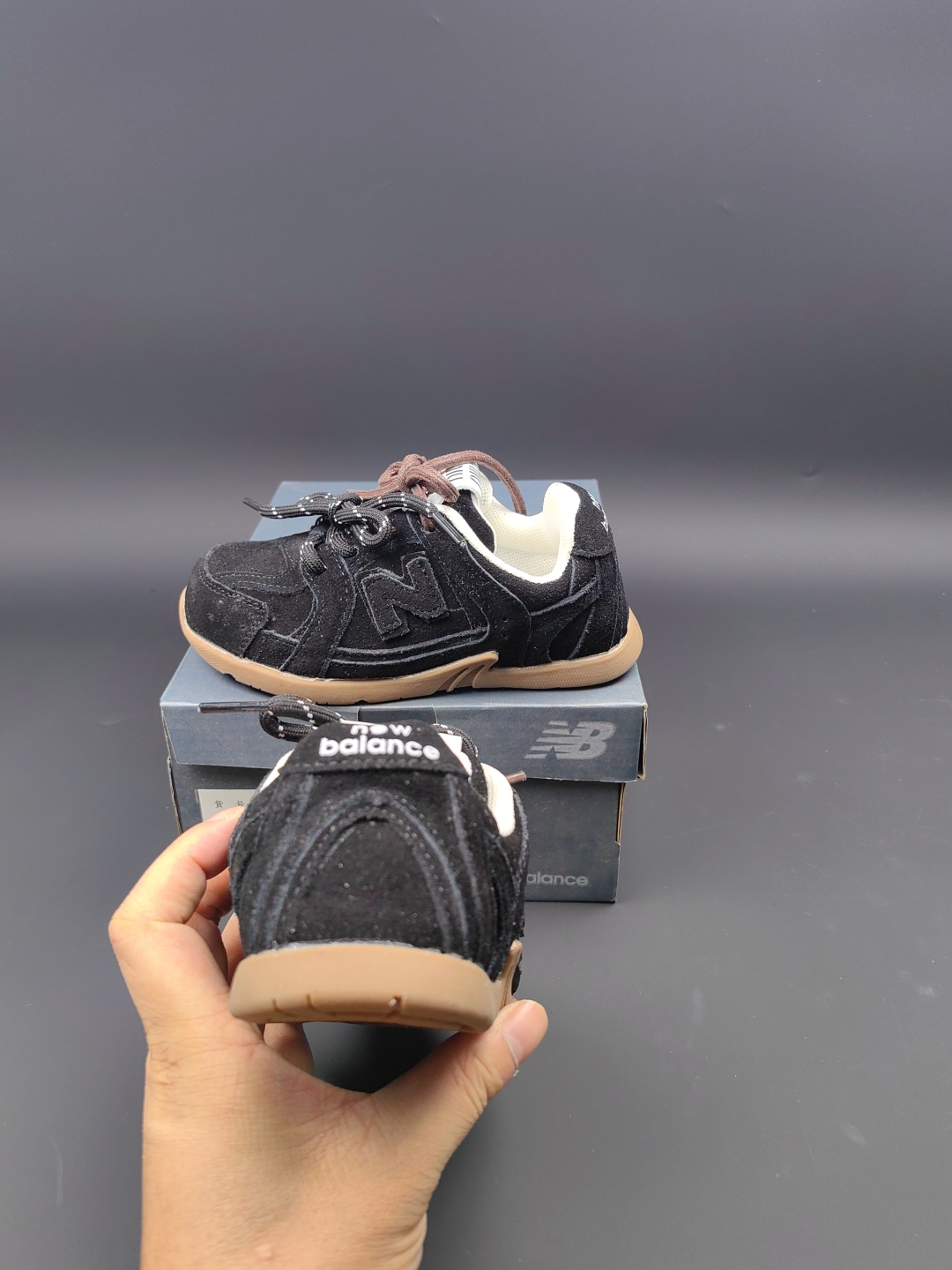 Miu Miu Velcro Sneakers for Kids - Stylish, Comfortable, and Easy to Wear 7 cmp a1754207060777 5436