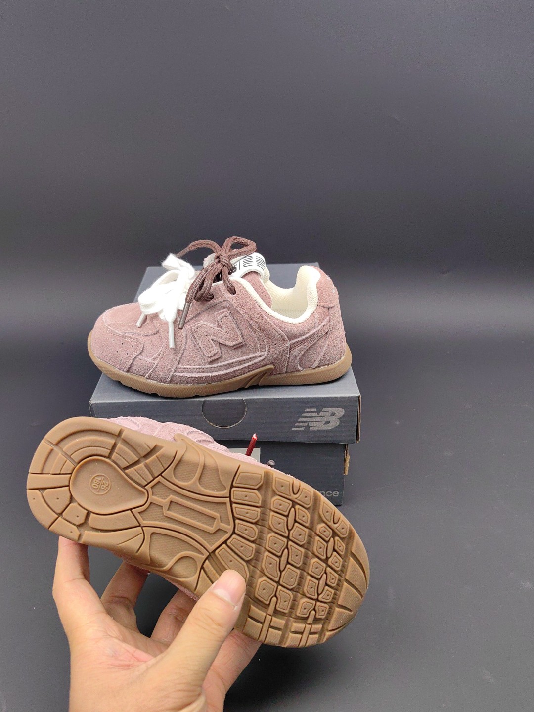 Miu Miu Velcro Kids' Sneakers - Stylish & Comfortable, Sizes 24-37 6 cmp a1754207079104 0312