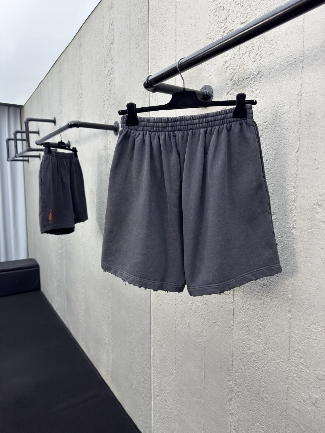 [Summer Shorts]Balenciaga Flame Double-Loop Made Old ShortsProcess descript