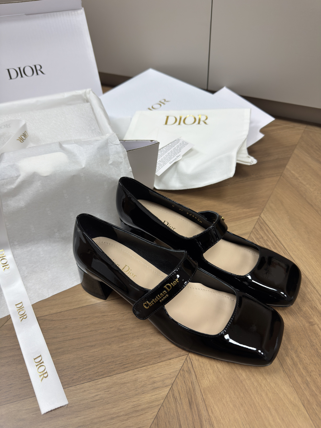디올 신발 93131 Dior Shoes