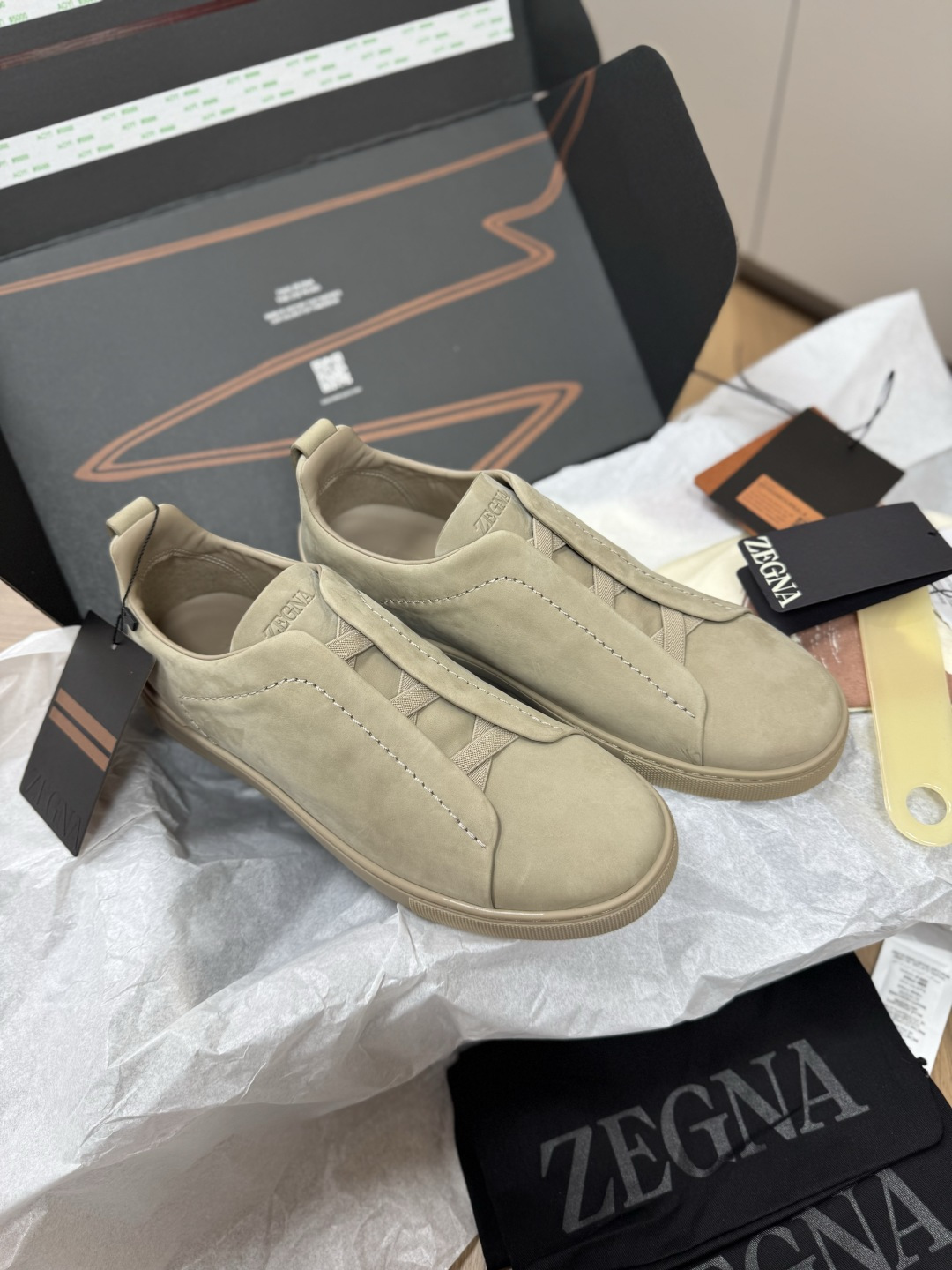 Zegna 杰尼亚 Triple Stitch 鹿皮 休闲鞋