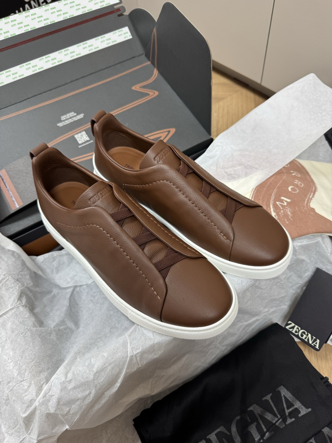 Zegna Triple Stitch замшевые коричневые кежуальные туфли