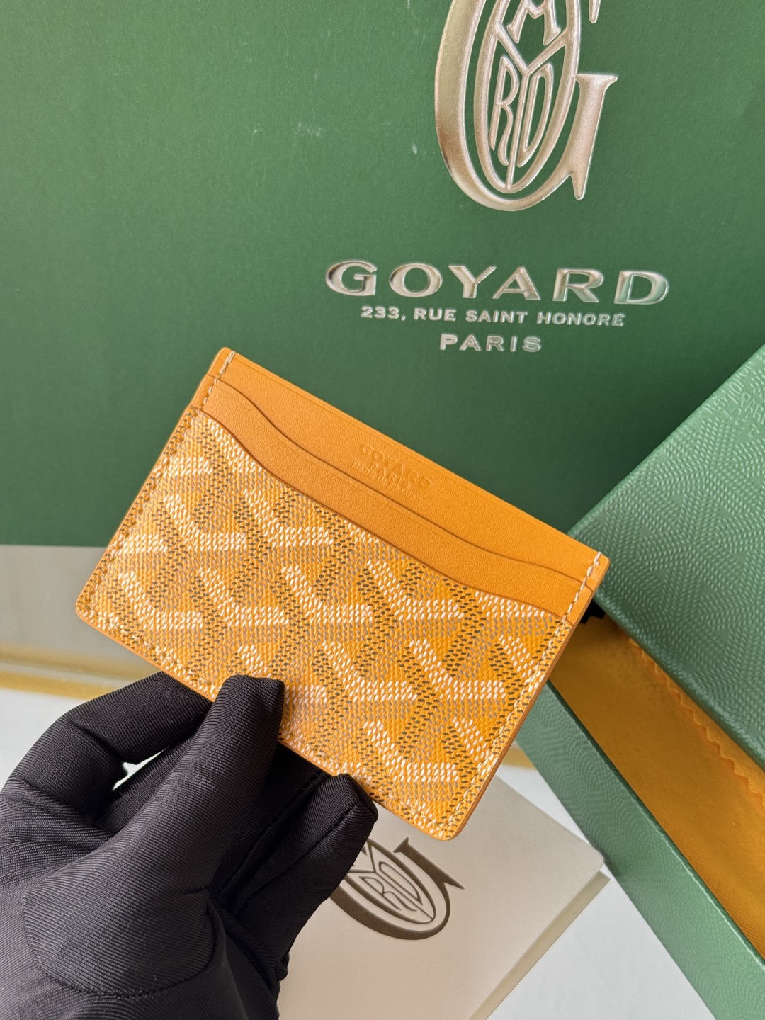 Goyard Yellow Card Holder - Compact & Stylish Wallet Alternative - Unisex 10 cmp i1745821582605 4078 0 8