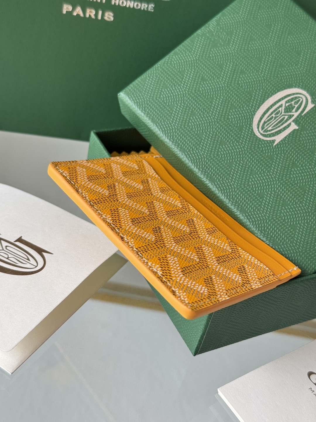 Goyard Yellow Card Holder - Compact & Stylish Wallet Alternative - Unisex 7 cmp i1745821587530 5113 0 5