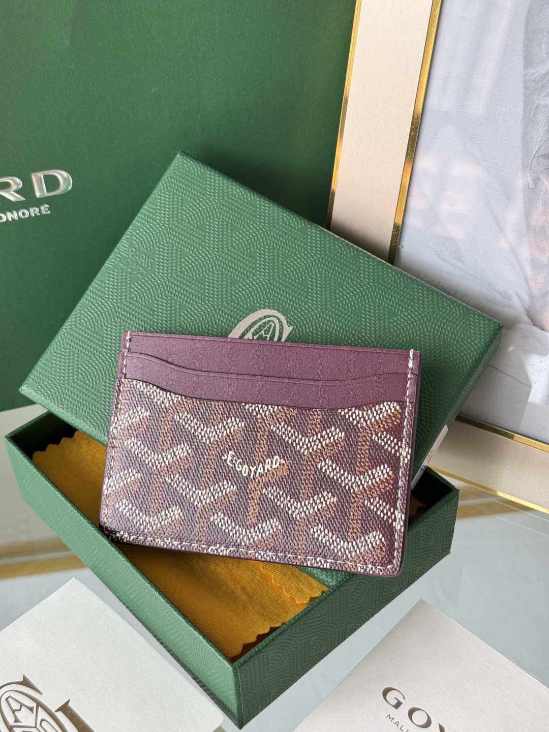 Goyard Card Holder - Compact and Stylish Wallet Alternative for Everyday Use 3 cmp i1745821788467 3877 0 2