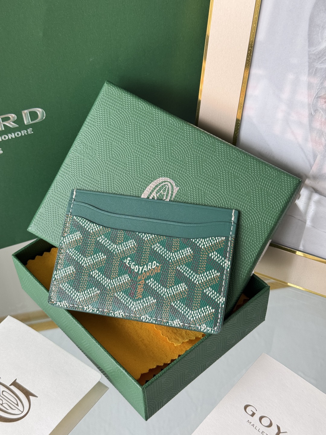 Goyard Green Card Holder - Compact and Stylish for Everyday Essentials 3 cmp i1745821806943 6412 0 2