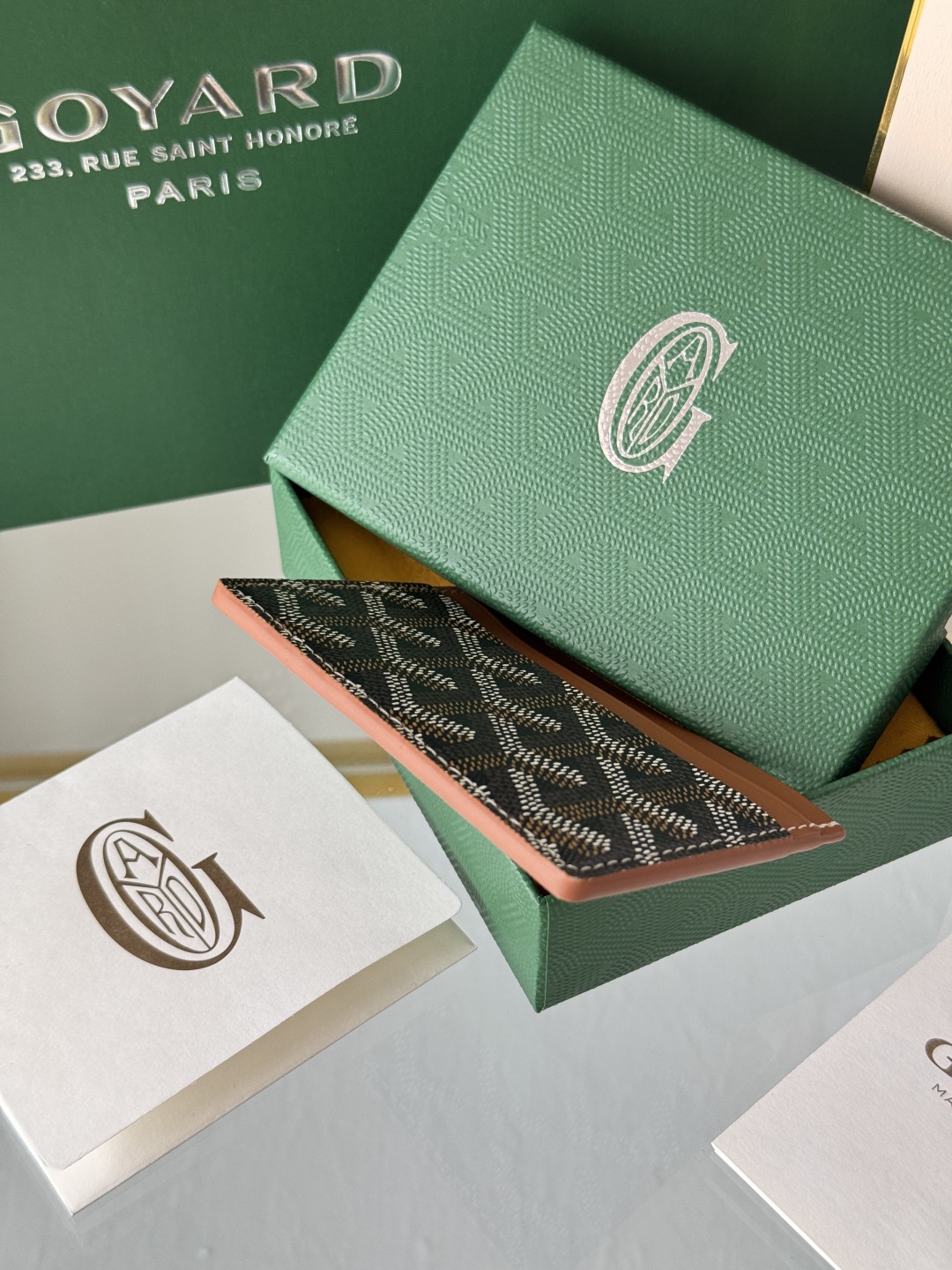 Goyard Card Holder - Compact and Stylish Card Case for Everyday Essentials 7 cmp i1745821871982 5774 0 5