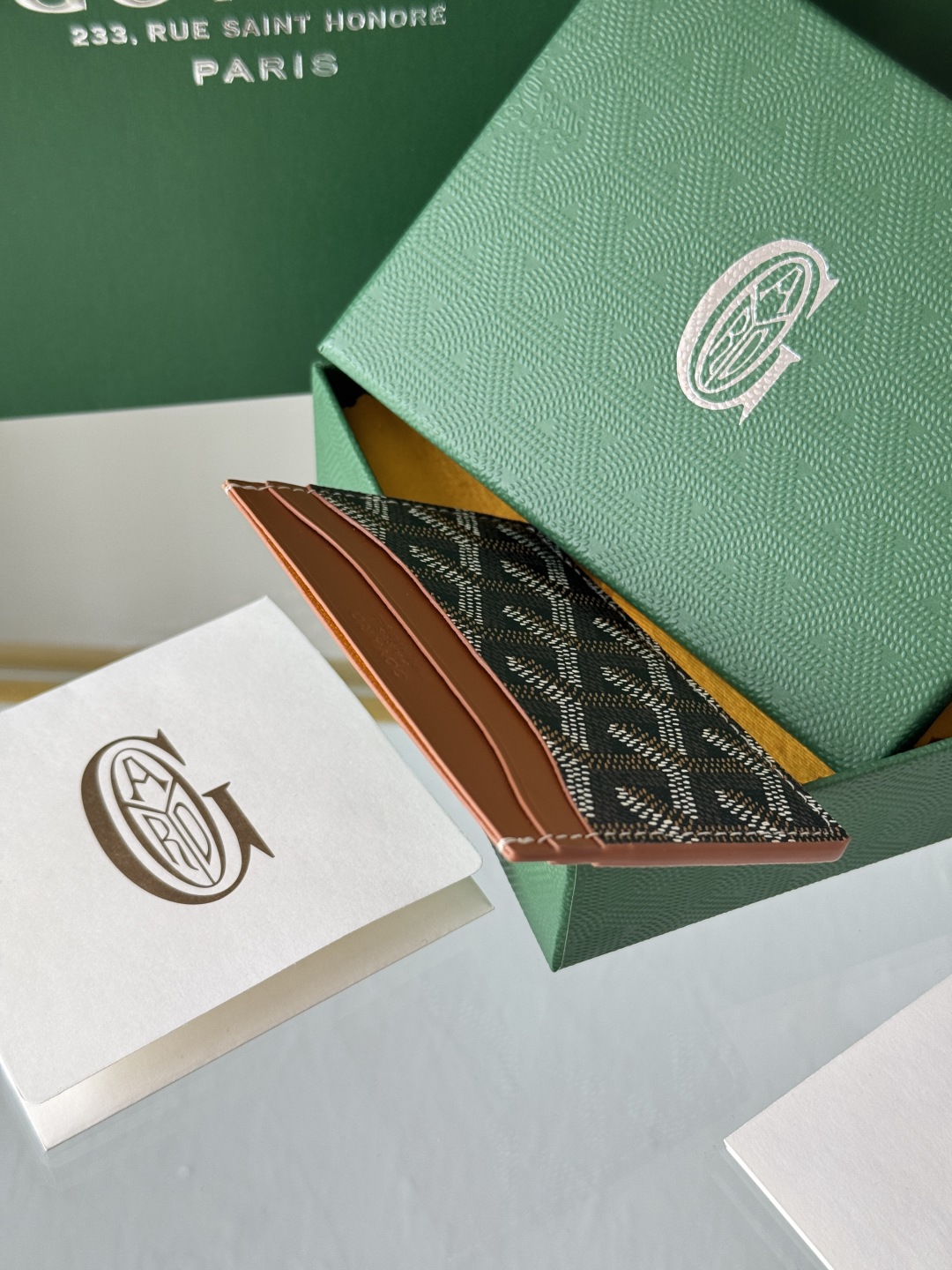 Goyard Card Holder - Compact and Stylish Card Case for Everyday Essentials 5 cmp i1745821887138 9771 0 3