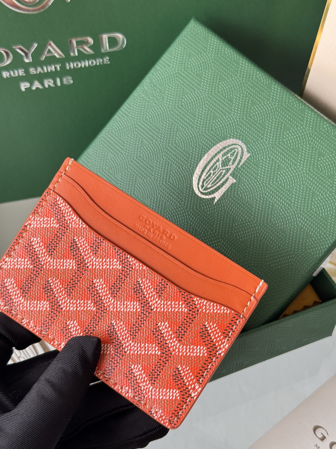 Goyard Orange Card Holder - Compact & Stylish Wallet Alternative 8 cmp i1745821925471 5900 0 6