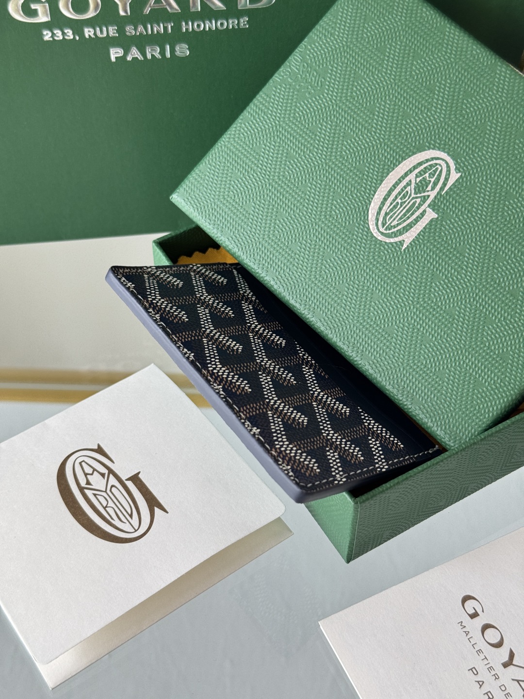 Goyard Card Holder - Compact and Stylish Wallet for Cards and Folded Bills 6 cmp i1745821997251 7212 0 5