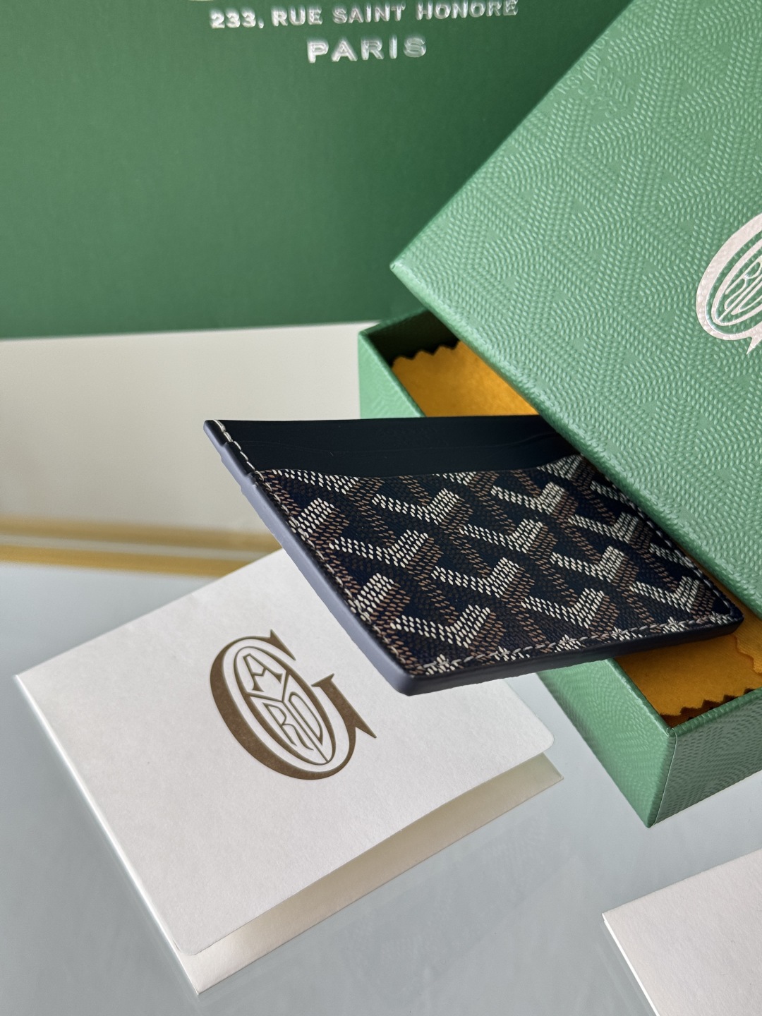 Goyard Card Holder - Compact and Stylish Wallet for Cards and Folded Bills 5 cmp i1745822001690 4615 0 4