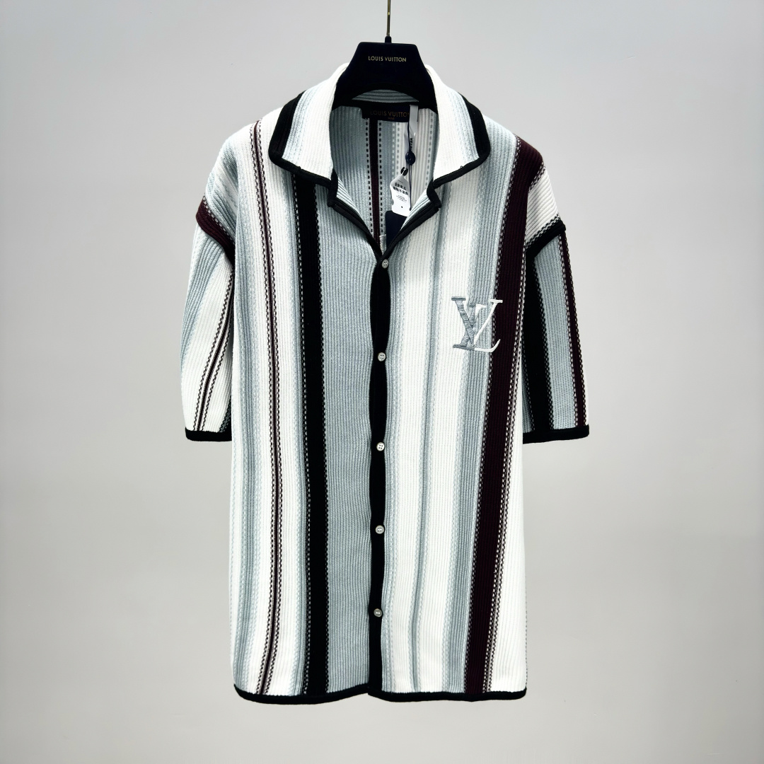 루이비통 남성 반팔 113940 Louis Vuitton T Shirt
