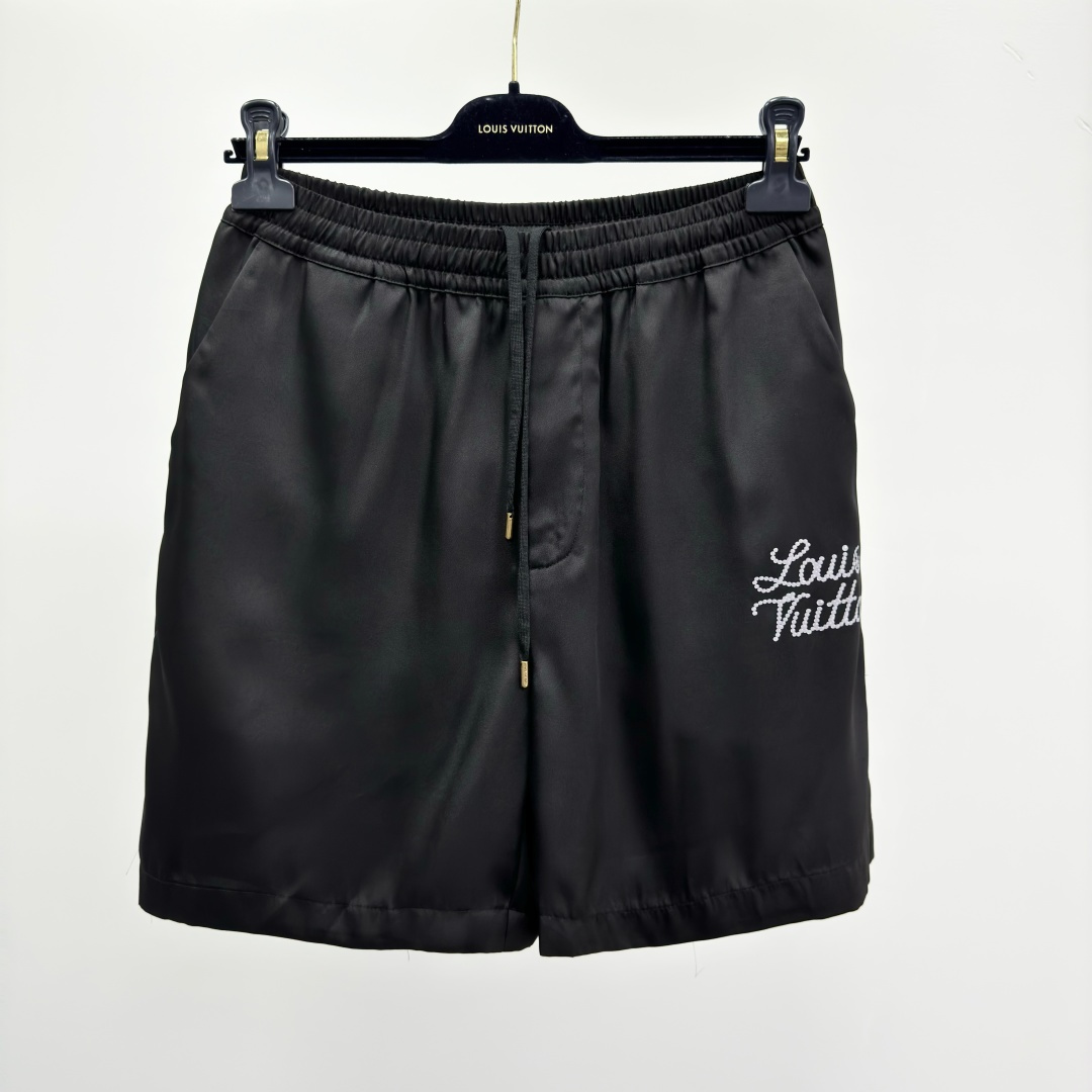 P260 1V FW25 Pantalones cortos casuales de seda con estampado de letras, para hombre. Composición: 100% seda de morera.…