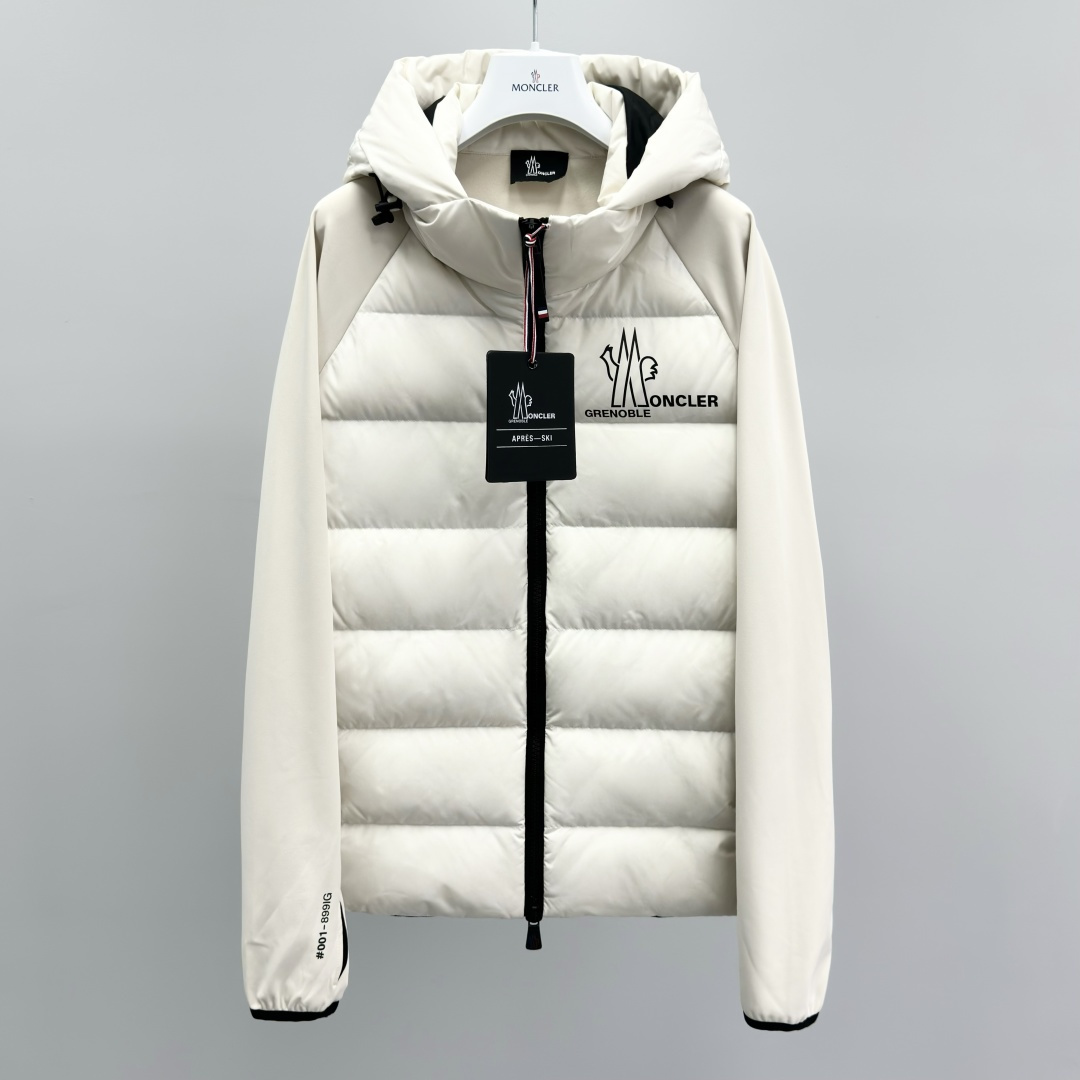 NO:573690,M0ncler Grenoble solid color patchwork letter logo printed hooded long-sleeved down jacket, men's style, nylon fabric, moderate thickness, regular length, hooded collar, composition content, down 90, feather 10, fabric: polyester fiber, 52 nylon, 39 spandex 9, filling: placket zipper, lining polyester, sleeve type raglan sleeves, long sleeves, elastic and elastic, graphic letters, solid color, other  282525974.1,,down jacket,hats,alexander wang19860909M0ncler Grenoble 纯色拼接字母徽标印花连帽长袖羽绒服 男款 面料锦纶 厚度适中 衣长常规款 领型连帽 成分含量羽绒90羽毛10面料:聚酯纤维52锦纶39氨纶9填充物: 衣门襟拉链 内衬涤纶 袖型插肩袖 袖长长袖 弹力有弹力 图案字母,纯色,其他 282525974.1,,down jacket,hats,alexander wang,Men's clothing