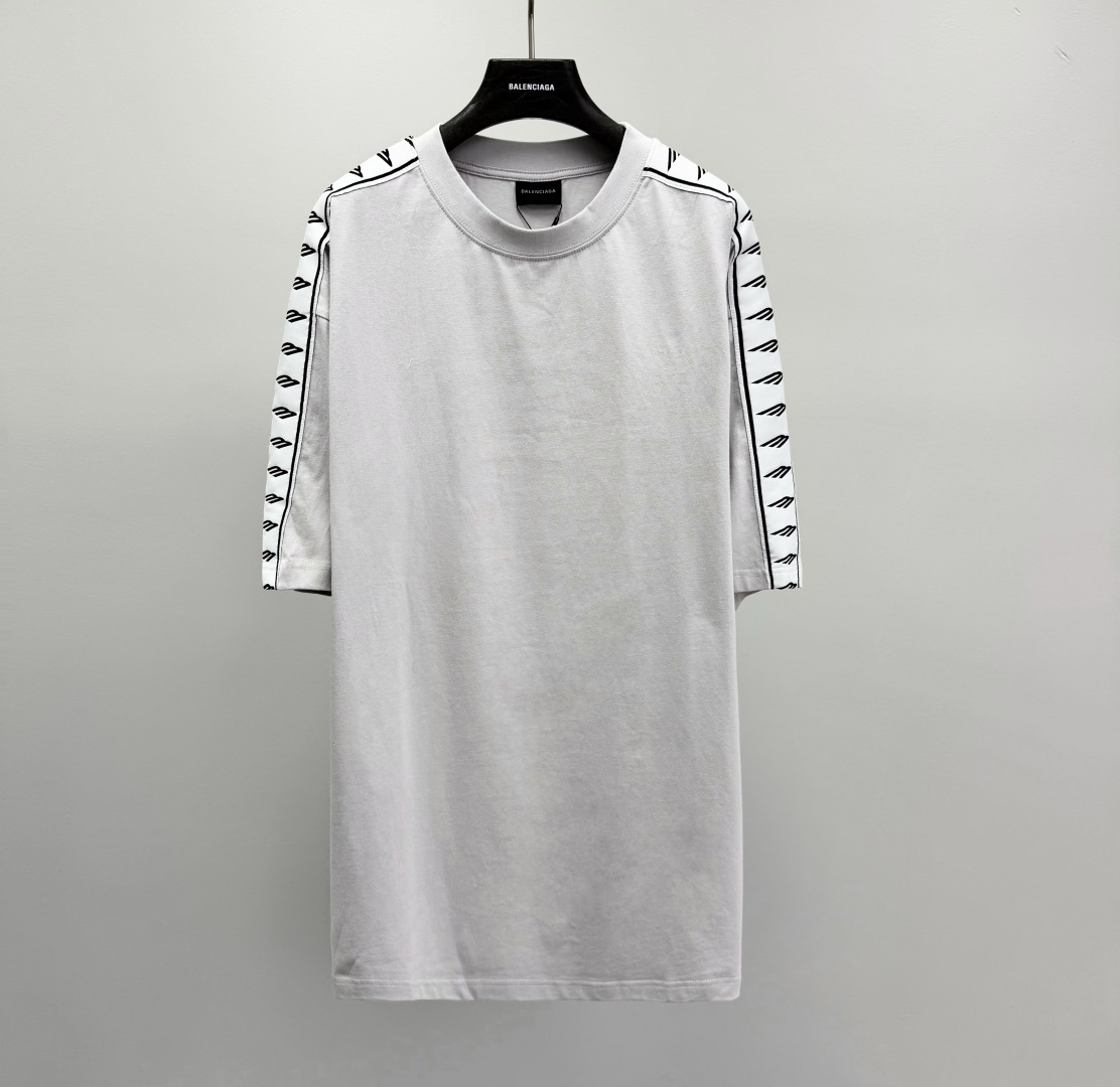 발렌시아가 남성 반팔 114371 Balenciaga T Shirt