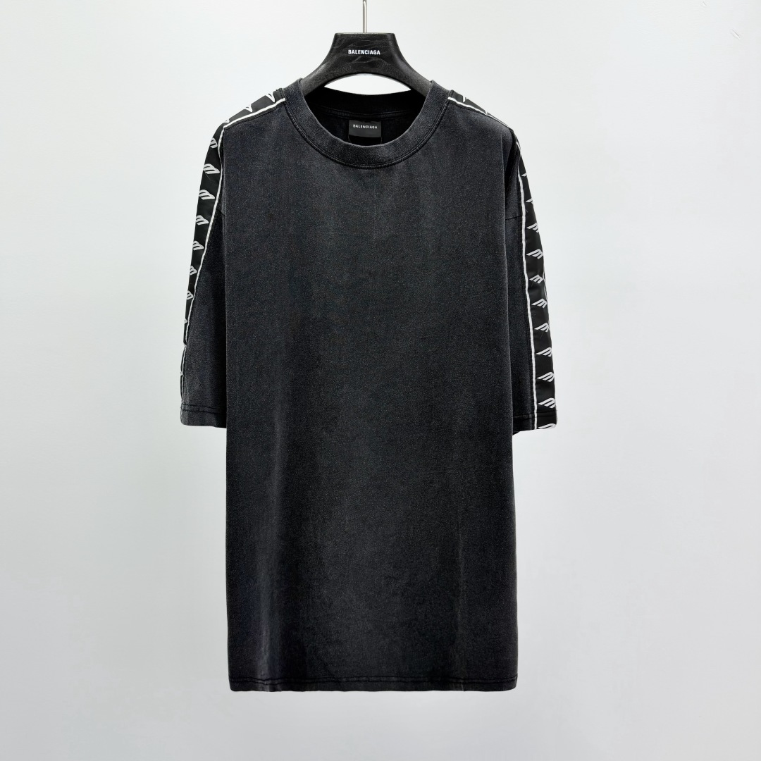 발렌시아가 남성 반팔 114370 Balenciaga T Shirt