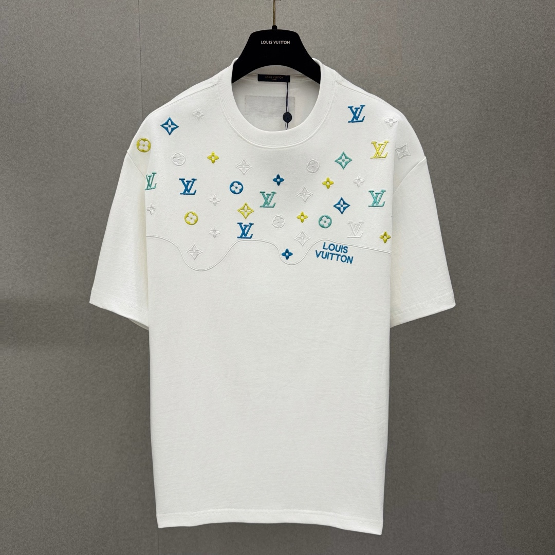 루이비통 남성 반팔 113858 Louis Vuitton T Shirt