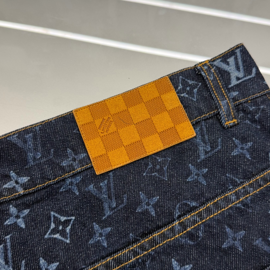 루이비통 남성 바지 131722 Louis Vuitton Pants 썸네일 이미지