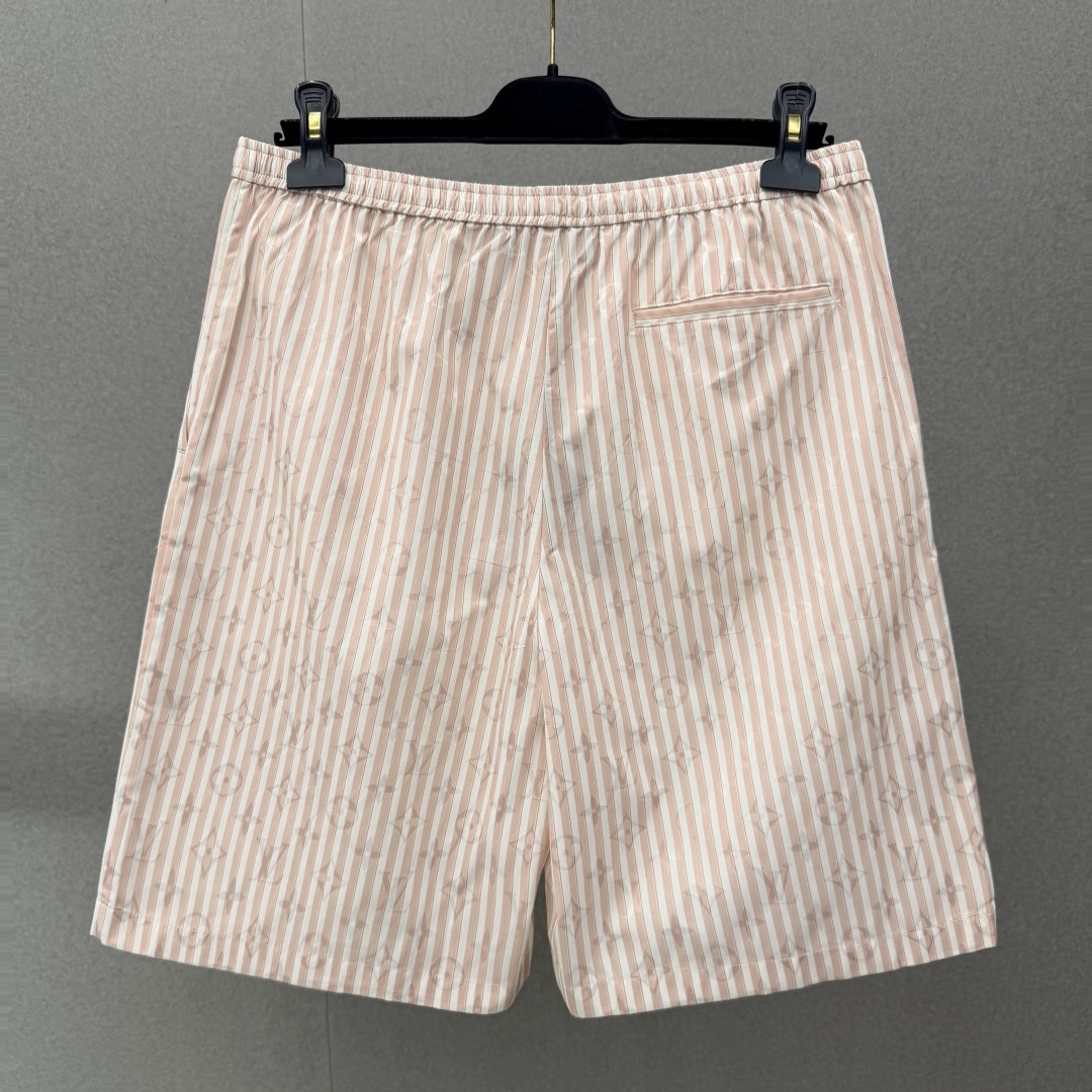 루이비통 남성 반바지 131720 Louis Vuitton Shorts 썸네일 이미지