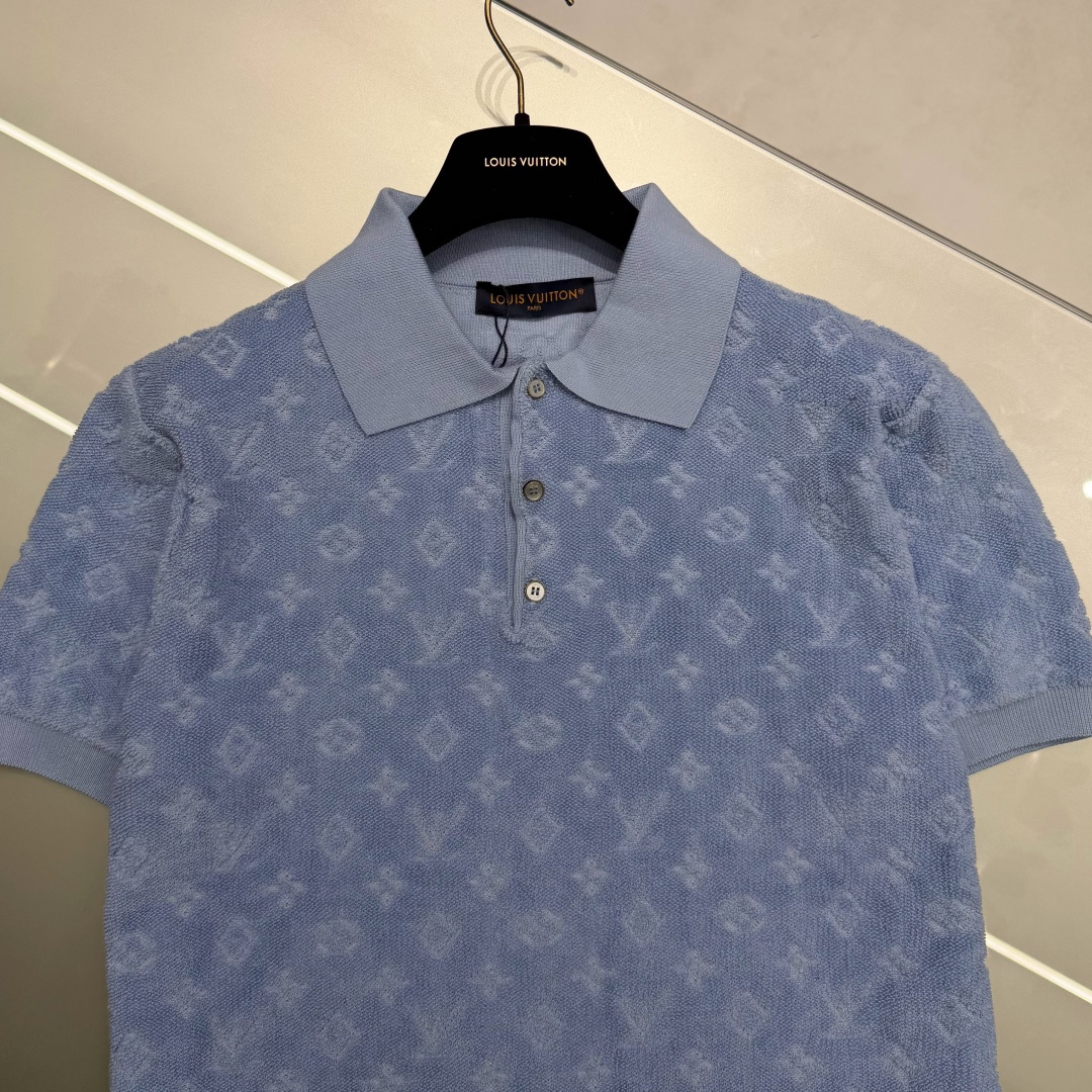 루이비통 남성 반팔 131716 Louis Vuitton T Shirt 썸네일 이미지