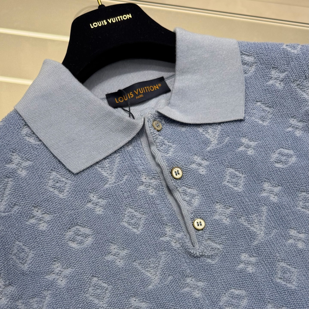 루이비통 남성 반팔 131716 Louis Vuitton T Shirt 썸네일 이미지